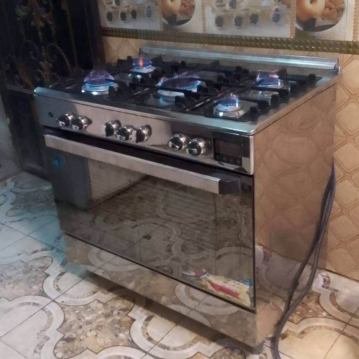 طباخ إيطالي بوري شرط الفحص والنضافه مكانه زبير متوفر توصيل الأسعار والتفاصيل داخل الصور اي استفسار خاص *********** الزبير, البصرة

