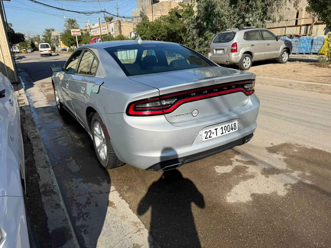 دوج جارجر 2023
6 سلندر

 حادث موضح ب الصور 

المواصفات 

شاشة كبيرة لمس + كاميرا +

كشن كهرباء + بصمة + تشغيل عن بعد

كشنات تدفئة و تبريدستيرن تدفئة

وباقي مواصفات معروفة

رقم أربيل باسمي تحويل مباشر 

محرك وكير مكفولات

شاصي لغد ايرباك كله مكفول 

للاستفسار ***********
