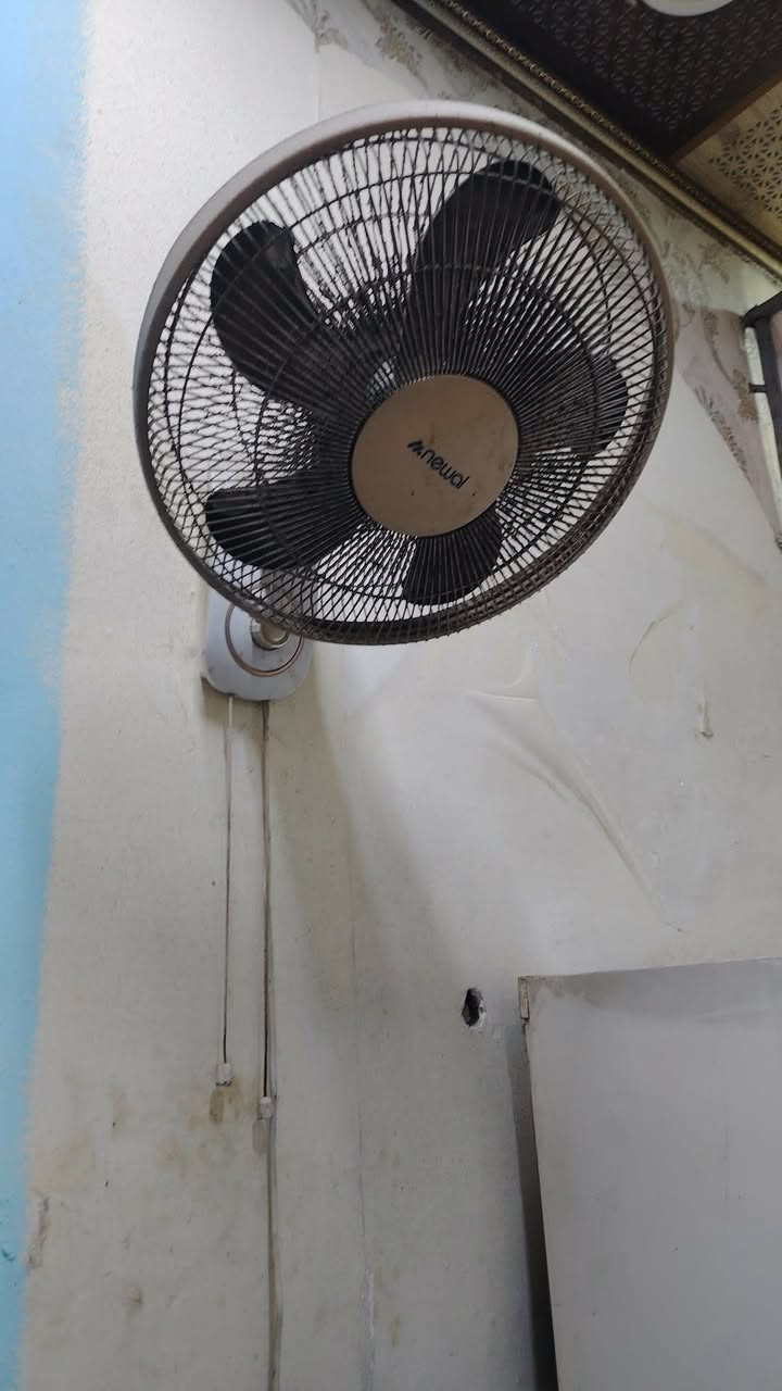 للبيع تواصل خاص او ع الرقم
***********
