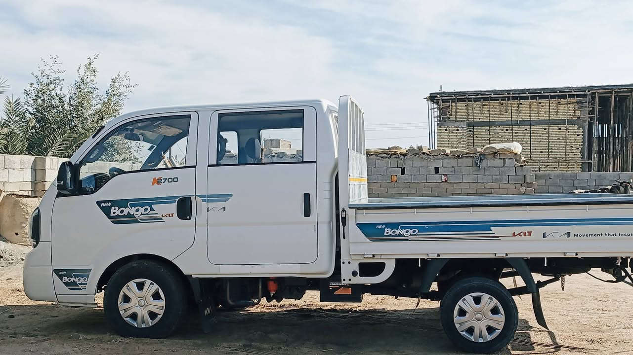 سلام عليكم سياره بنكو موديل 2023مكفوله كفاله عامه من الفتح والصبغ والتبديل سياره ماشيه 35الف سياره زيرو بمعنه الكلمه سياره مفتوح مكاني البصره قضاء المدينه رقم الهاتف ***********
