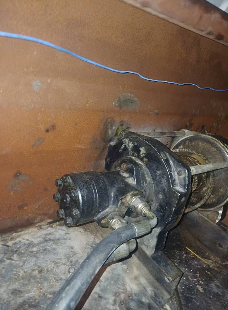 ونج سحب صطحه لاسرحه وبلسب بطل سياره قامل يسحب مايوكف شرط عنواني البصره للتصال *********** البصرة, العراق
