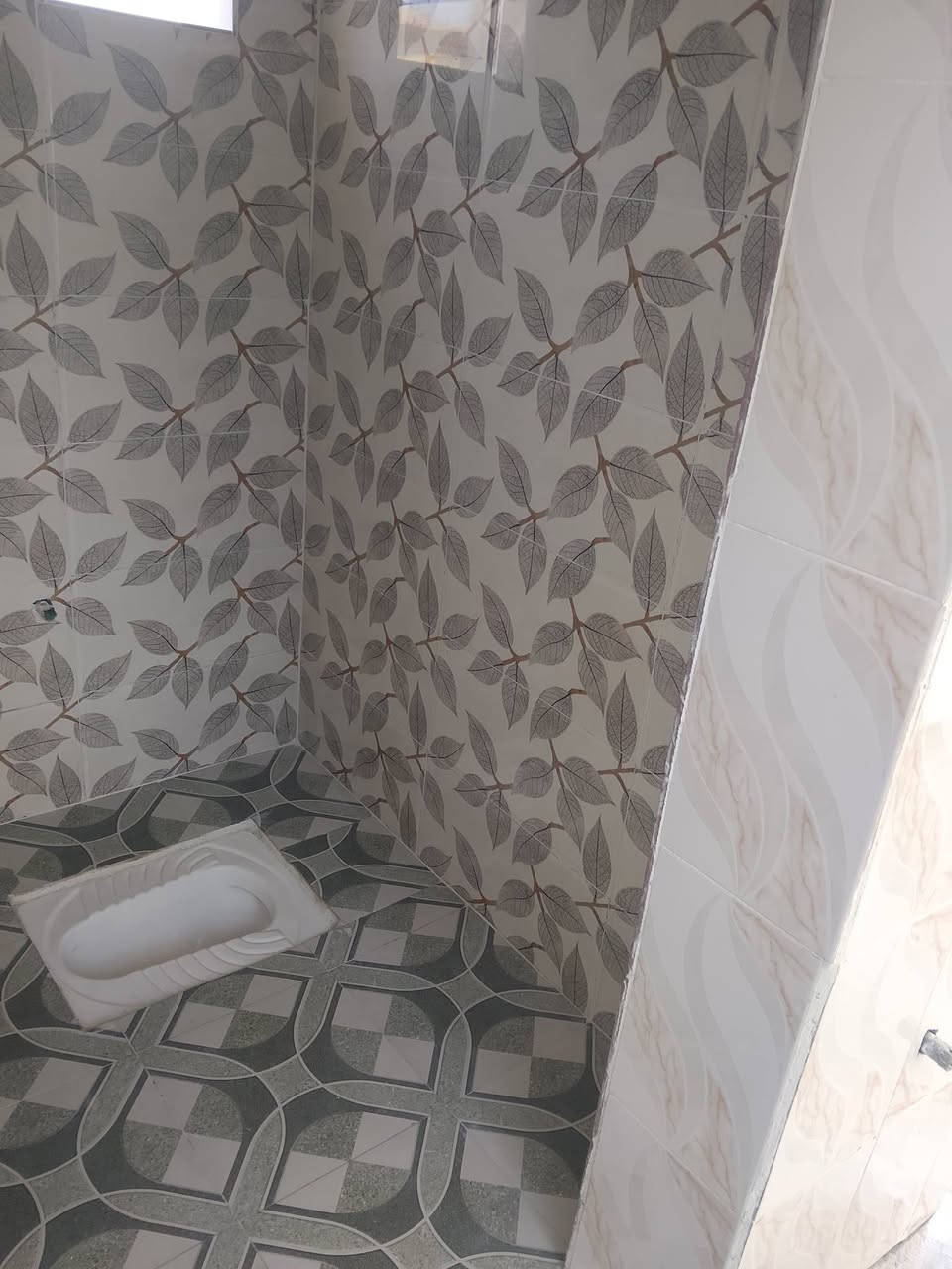 خلفه سيراميك متفرغ اتصل وتدلل ‏‪***********‬‏
