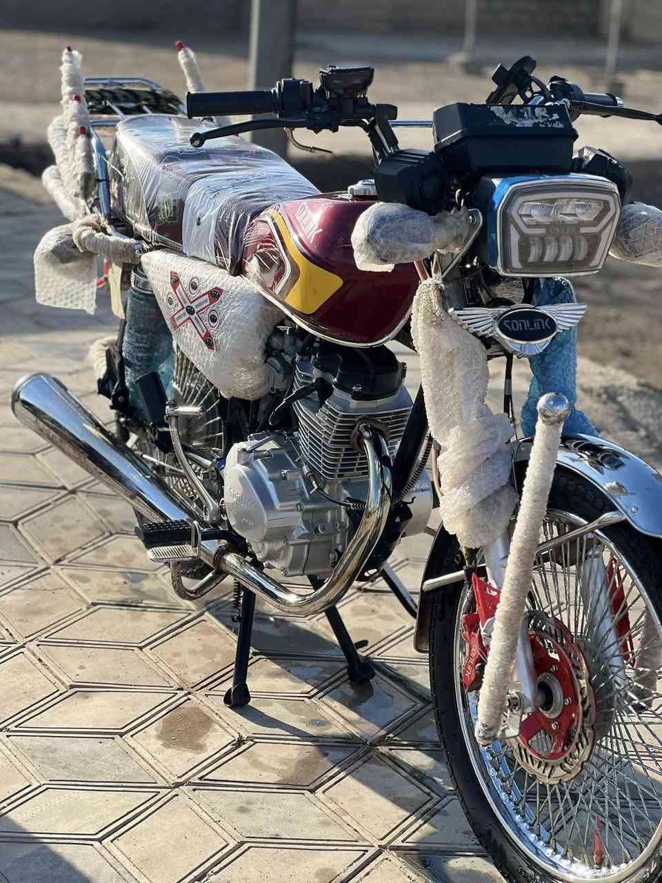 سلام
عليكم دراجه تايكر24

شلعه معدل فول مثل ماشوف بل صور 

دراجه بعد احله من بل صور دراجه 

مكفوله من كلشي المكان ديالى بعقوبه 

تقاطع القدس تصال عل رقم ***********
