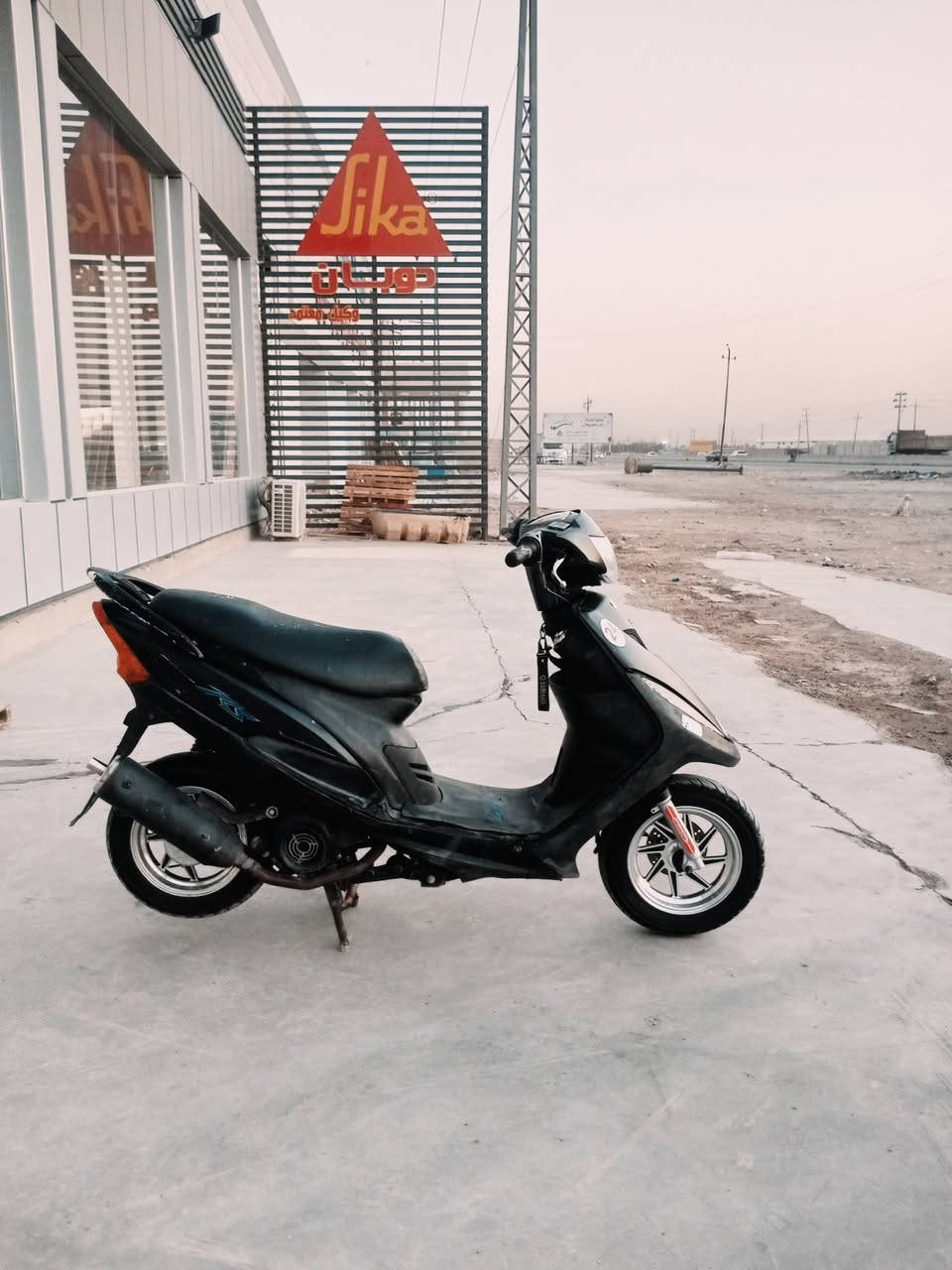 سلام عليكم ماكس عدلةة بوشة 49بلادية كفرات 4 ولفات ويالةة ريااضي مصبوغة ترايش للجمالية  صلنصة FM كهربأيات شغالة مكينة لانضوح ولا تبخير مكان فلكة سلمان باك السعر 450 بيها مجال حك الجية


**إذا كنت صاحب هذا الإعلان وتريد حذفه لأي سبب، رجاءا أرسل رسالة إلى الدعم الفني**