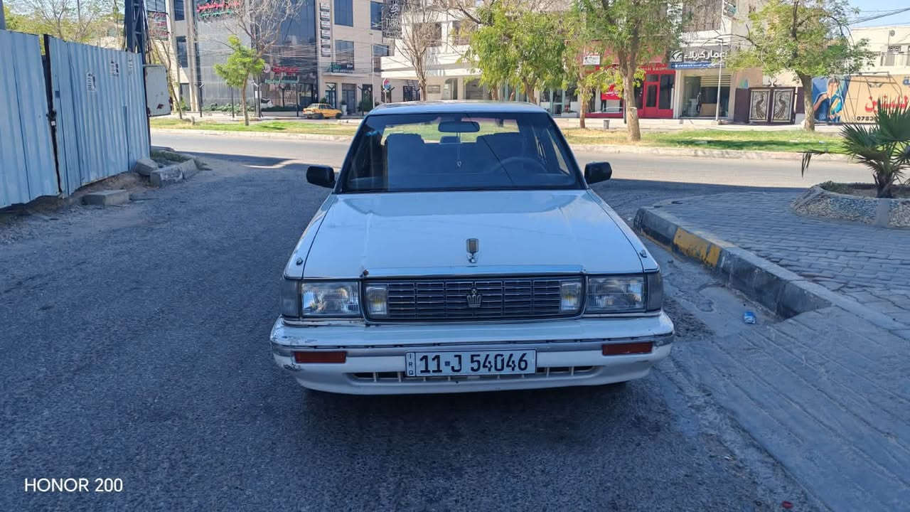 للبيع تويوتا سوبر موديل 1988 تبريد شغال ثلج تخم تاير جديد سياره مابيه نقص نضافته 80‎%‎ السياره بأسمي رقم بغداد السعر 62 خاص ماموجود للاستفسار الإتصال ‭‭ ‭***********
