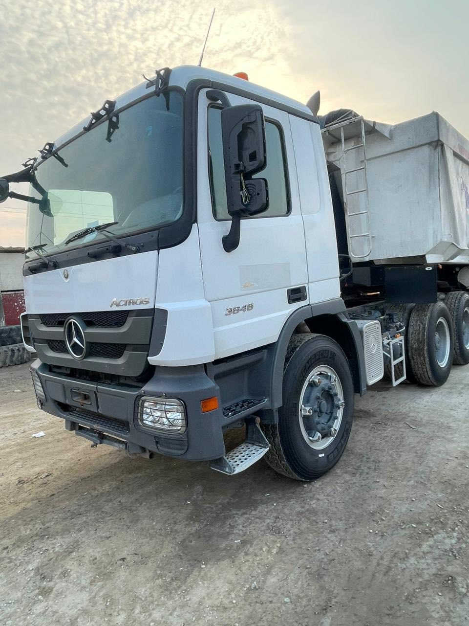 سلام عليكم
سياره لبيع 2009 
گير كهربائي مكينه  / V8
تخم تاير جاهز دخول جديد
مكاني ناصريه 

0780 325 8292
