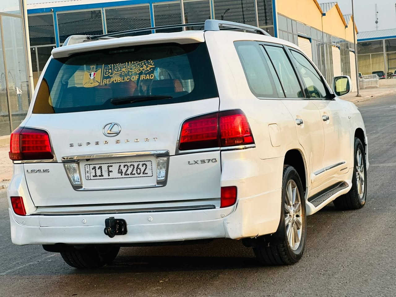 لكزز ٢٠١١ بغداد بسمي
فول مواصفات محرك ٥٧٠٠ بريم اصلي داخل احمر جكات

معروفه مواصفات الكزز يعني فول صندوك كهرباء جاهزه مابيه كل نقص بيه صبغ باب ونص جاملغ خلفي طخه بسيطه مكان السياره بغداد السعر ٣١٢ ورقه بيه مجال للاستفسار اتصال فقط ماكو خاص 

***********
