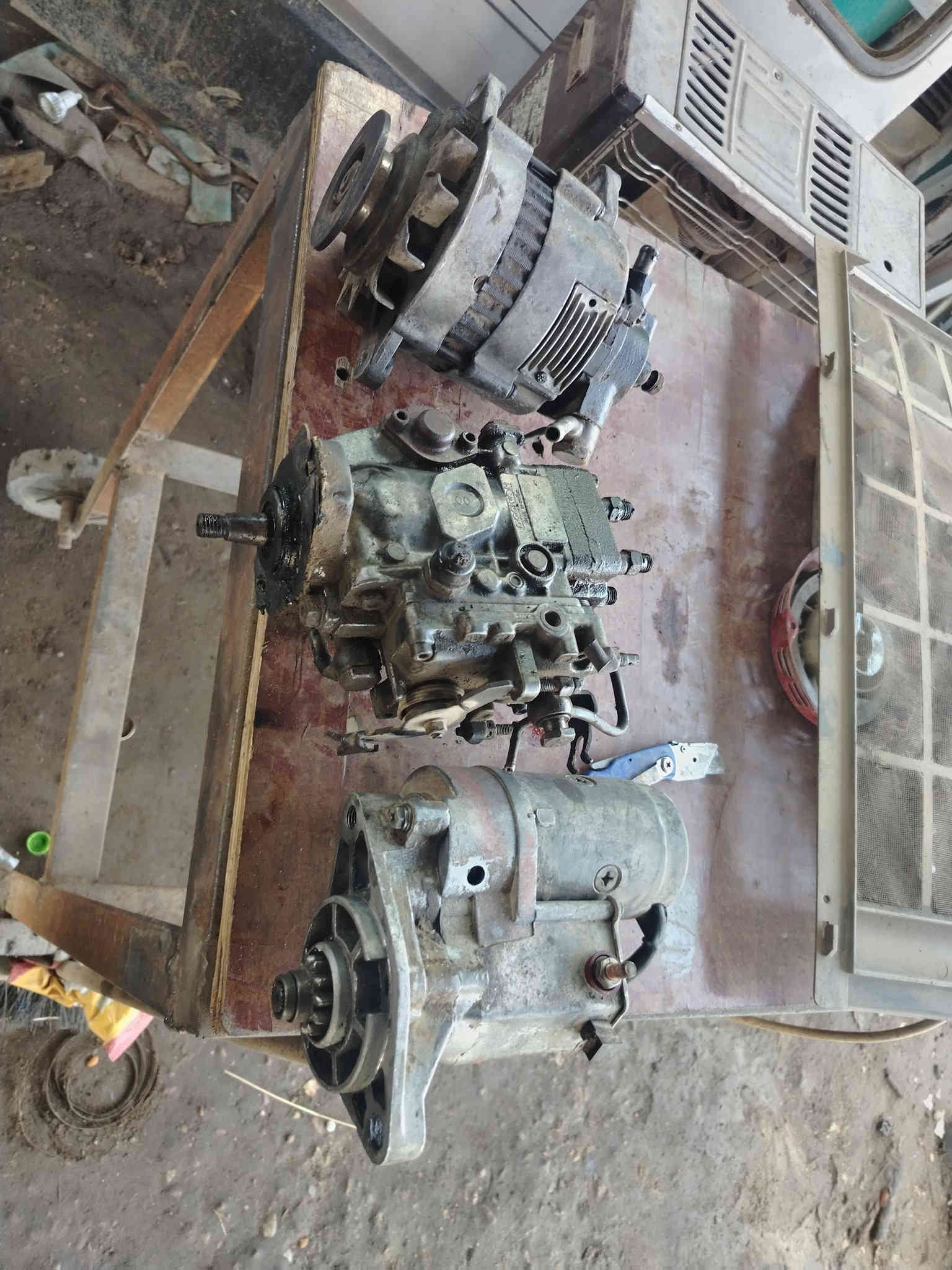 سلام عليكم سلف وداينمو وبم مال كيا بستا للبيع مكفولات وعل فحص مكان بابل حله رقم راعيهن ***********
