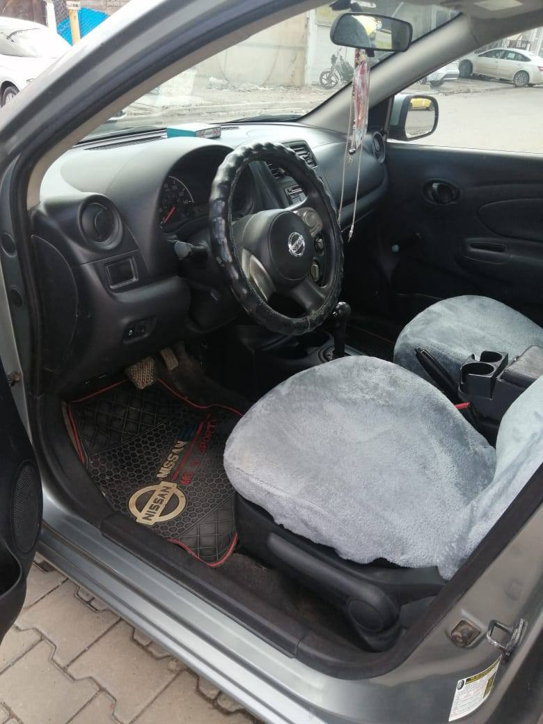 سلام عليكم نيسان فيرسا موديل 12 رقم صلاح الدين بأسمي مكينة گير بالشرط تبريد تدفئة شرط تخم تاير جديد عبوة فيت بم جديد دوشمة جديدة سيارة صبغ حزام بدون اي دواخل صور قبل الصبغ موجودة عندي السيارة صار اسبوع صابغها تحتاج بولش مكانها كركوك  سعر 74 وبي مجال الاتصال على الرقم ***********
