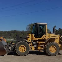 فولفو L90F • سنة ٢٠٠٨ • ٢٢٩٠٠ ساعة