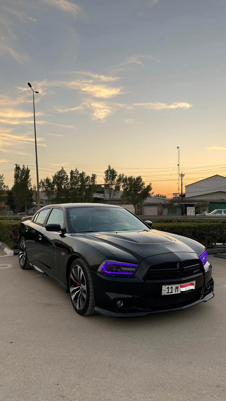 سلام عليكم 
دودج جارجر 2012 SRT اصل محرك 8 سلندر 6400 وارد امريكي ماشيه 83 ميل مواصفات السياره داخل احمر مختوم SRT بلادي دركة ستيرن SRT هم بلاد كير 6 نمر عصا سستم صوت هارمن كاردن كرسي خزن ميموري ستيرن كهرباء خزن مري قلاب كهرباء كراسي تدفئه تبريد كلاصات تدفئه تبريد ستيرن تدفئه كراسي خلفي تدفئه دوسات سكليتر بانزين وبريك كهرباء خزن مازدات حديثه عدسة قويه ولدات الوان متغير تخم وياله مختوم SRT اصلي فجوج برمبو اكسل قفل SRT بلادي كزوز دبات سود SRT بلادي السياره فول مواصفات بس بدون فتحه حادثها تبديل قطعتين نفس اللون وبالعراق 3 قطع صبغ (بدون ايرباك) بدون دواخل رقم بغداد جديد هزه جديده وسنويه لل2030 مكتوب بالسنويه محرك 6400 باسمي تحويل اي وقت 
السعر 147$ ورقه وبيها مجال 
مكان السياره بغداد الاعظميه 
الرقم *********** بغداد, العراق
