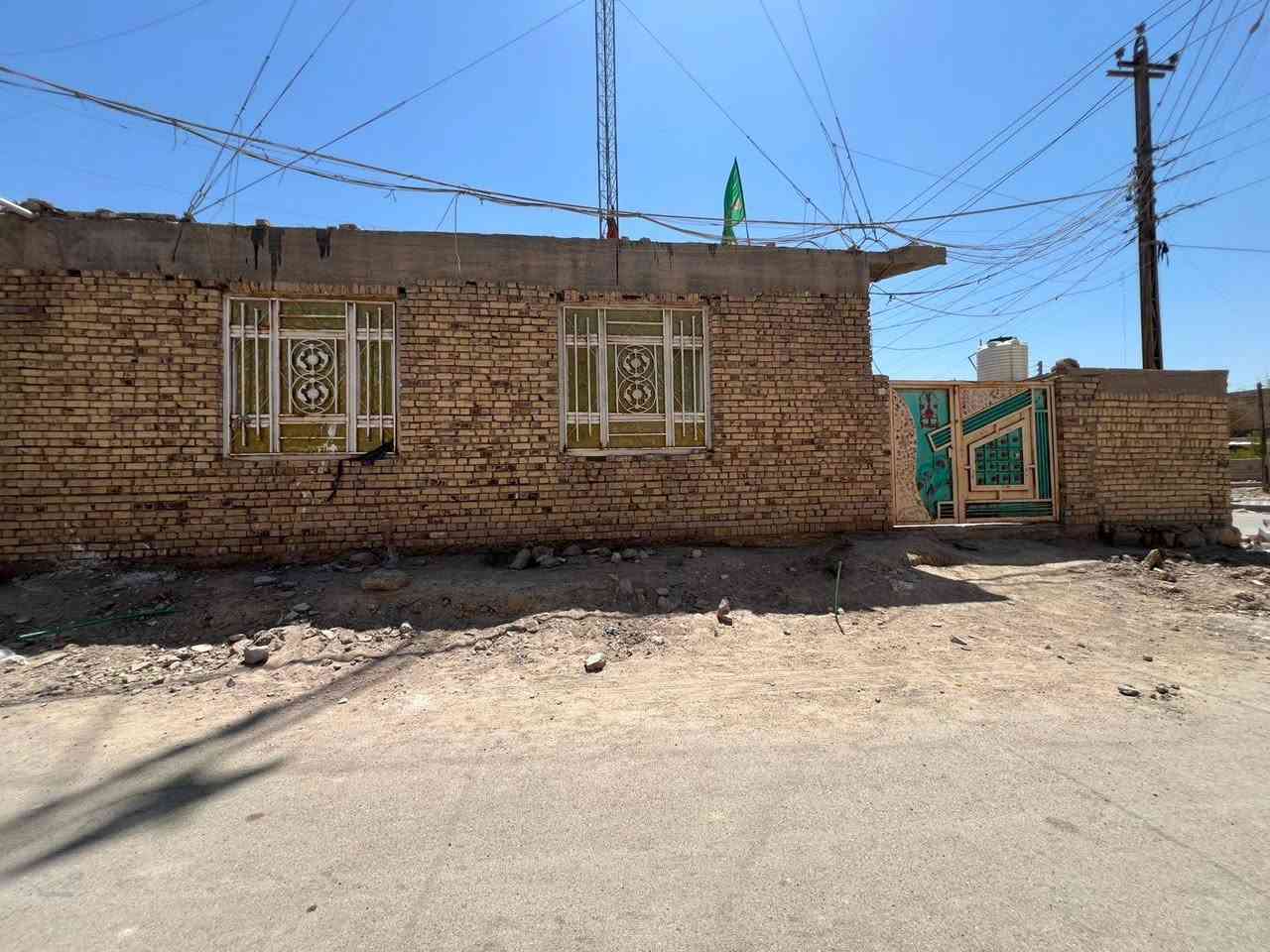 دار للبيع مساحه 320  بيت ركن الموقع الفتاحيه قرب مدرسة المشرق العربي الشارع لي بضهر مركز الشرطه الفتاحيه
يتكون من استقبال 10×4 ومجمع صحيات معزوله عن البيت 

غرف عدد 3

صالتين

مطبخ

صحيات

الوجيه البيت 20 نزال البيت 16 المساحه 320

للستفسار تصال ***********
