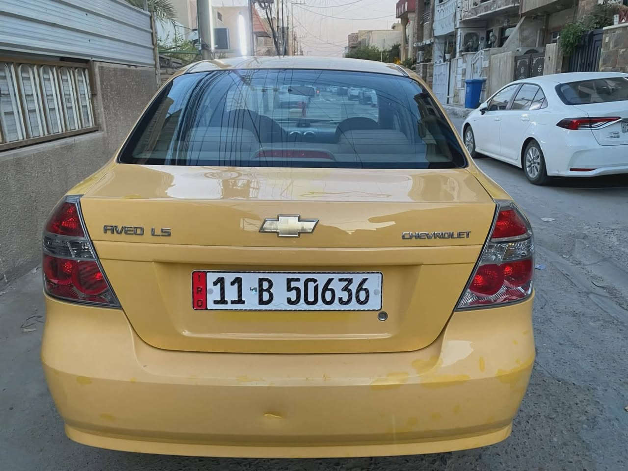 افيو موديل ٢٠١١ شركه عامه بسمي سياره مكفولة من الصبغ ماشيه ١٥٠ سياره جديده لوك سعر ٧٨  وبيهه مجال اتصال ***********
