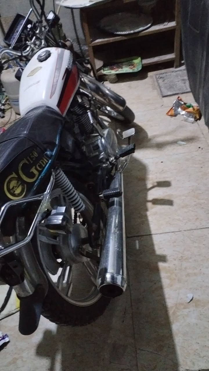 سلام عليكم سيفان موديل 22رقم نكليزي بغداد بسمي تحويل ثاني يوم بغداد شعب ***********
