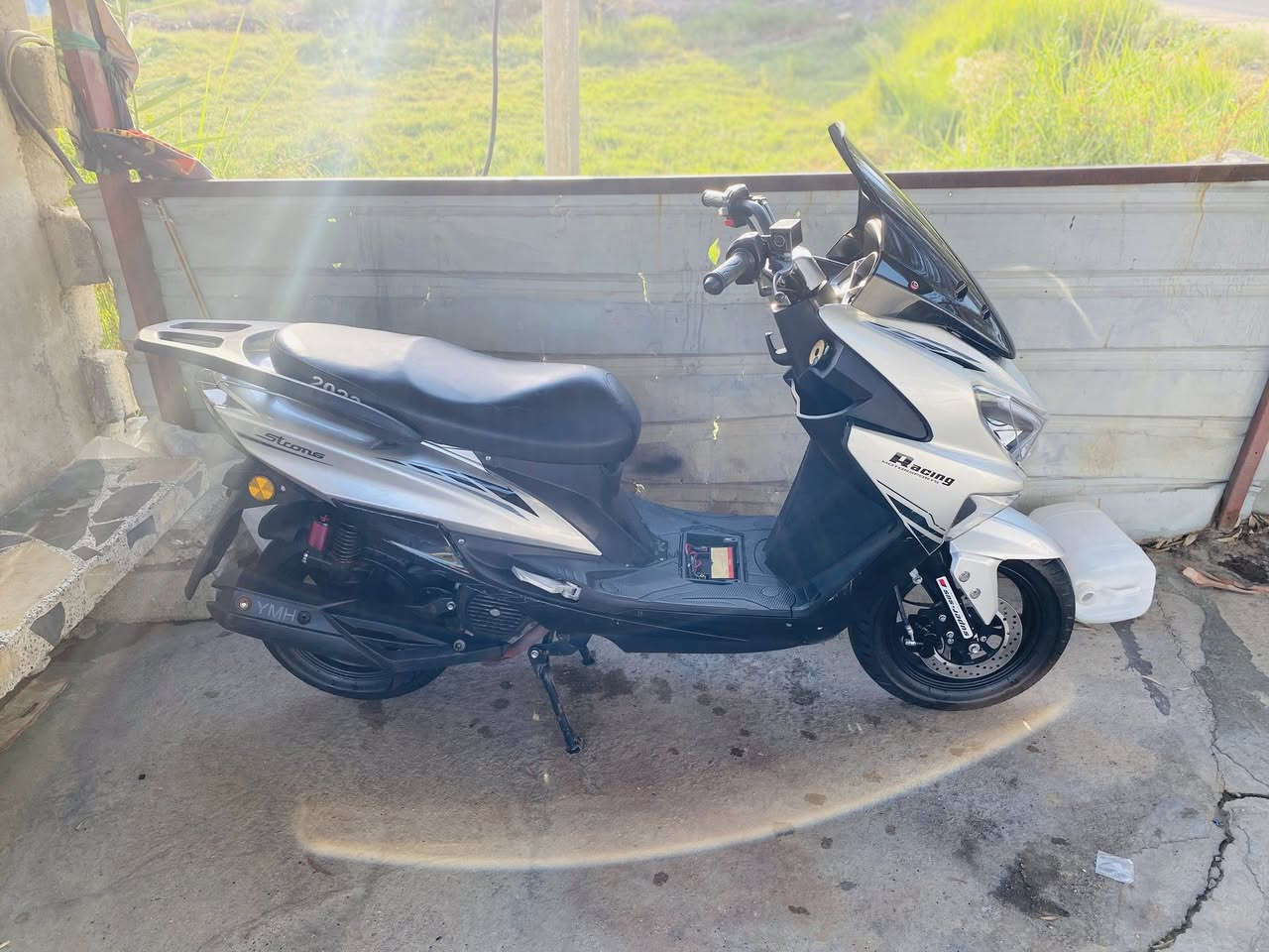 السلام عليكم دراجه نوع سترونك مكينه 150مكفوله من الفتح دراجه حلوه وجديده كهربائيات كامله وسعره جدا مناسب 500وبيه مجال للشراء مكاني كربلاء طوريج رقمي ***********
