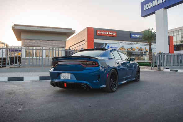 دودج جارجر Rt 5700 موديل  ( 2021 )  لون ازرق المميز وجديد سيارة ستوك على وضع الشركه حته الحجر عليها 

رقم بغداد  بسمي السياره 

#حادث السياره جاملغ  جهة السايق و بنيد    

بيها فحص سونار سياره بلاديه

▪️كامرة دوارة

 ▪️نظام سوبر تراك باك

▪️نظام سبورت

▪️نظام خرائط GPS +الشاشة نظام كار بلي + اندرويد اوتو

▪️شفتات ستيرن

▪️مري عاكسة قلاب

▪️شاشة كبيرة

▪️ رادار مري 

▪️كشنات حضن شامو 

▪️دخول ذكي 

▪️تدفئه ستيرن وكشنات  

▪️وباقي المواصفات المعروفه 

السيارة مداخلة اي استعراضات وسباقات استخدام شخصي سياره كلش جديده حداديه امامي خلفي جديد تخم تاير جديد ادامه منضومه الراديتر قبل سبوع سويتلها ادامه مكينه كامله يعني ربع مذب عليها 🚫 

ماشية 70 قابل للزيادة 

# الشراي يتصل وبخدمته

والله يرزق الجميع الي احسن واحلة منهة 

#اعتذر للاطالة 

مكاني بغداد 

***********
