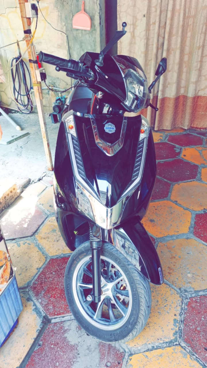 السلام عليكم دراجه شحن للبيع ٦بطاريات كبار مسطره جدد شديتهن دراجه تخبل تاخذهه وتطلع بيها وين متريد ملف ٢٠٠٠ كامله شغاله لايتات وبك وعالي وناصي وسماعه سرعتها ١١٠تنطيك ٩٠حقيقي ٤نمر مكاني بغداد زعفرانيه  وصل معرض موجود واعيد النشر بسبب الوعود الكاذبه


**إذا كنت صاحب هذا الإعلان وتريد حذفه لأي سبب، رجاءا أرسل رسالة إلى الدعم الفني**