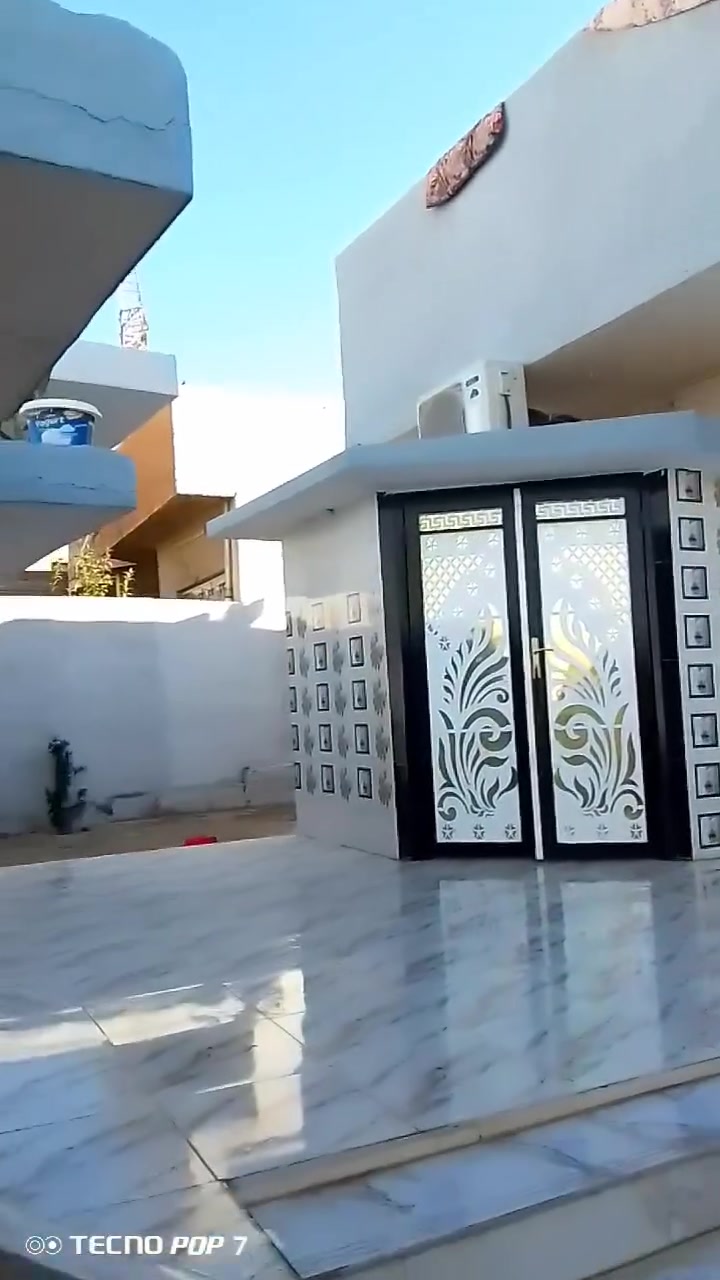 بيتين للبيع بحوش واحد في مشيرفه الثانيه تجاوز وصل بلديه بسعر مناسب جدا مساحه 300  وبيت 100متر ***********
