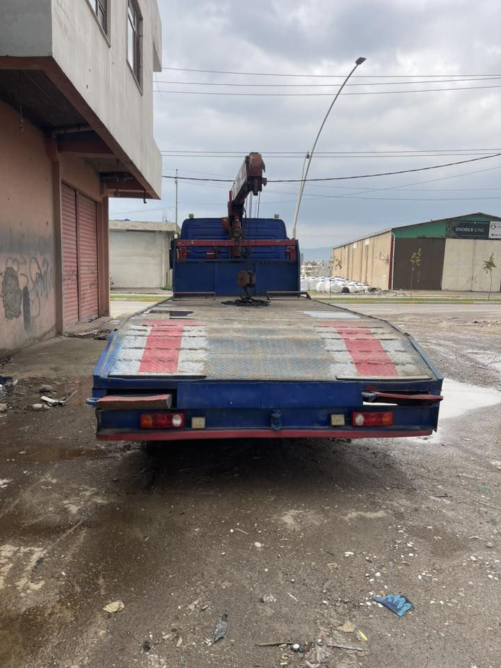 اتيكو ٢٠٠٢ ٨ برغو ٤ بستن ***********
