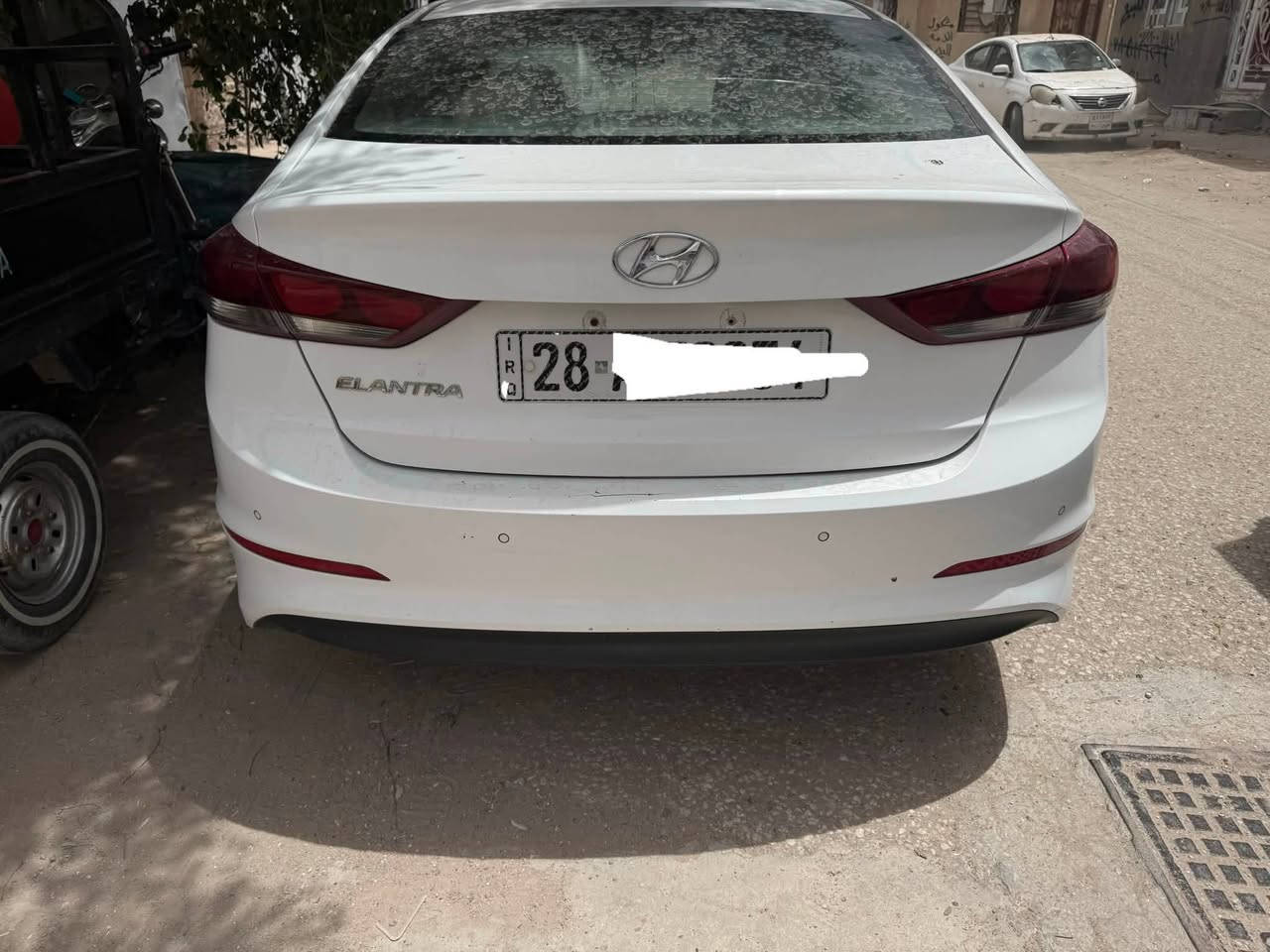السلام عليكم

النترا سوبر خليجي نجف مديل 19 فول واحد ع واحد بيها بنيد مصلح نفسه وأربع أصابع بالباب خلف السايق 
اتصل واني خادم ***********
