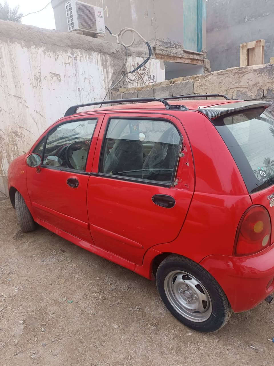 السلام عليكم سياره للبيع كيو كيو 2012 رقم بغداد الدولي هزه جديده سنويه جديده تحويل مباشر ابسمنه السياره جديده كير محرك خير من اللة كيرها دكم السياره تخم تاير باتري جديد تبريد شغال تدفئه شغاله كهربائياتها كلها شغاله ماعدةجامه العكس السائق مكانها بغداد ابو غريب سعرها 34وبيها مجال قليل الاتصال عل هاذه الرقم *********** وغير متواجد عل فيس كسرها كدامك كلب وتاخذ
