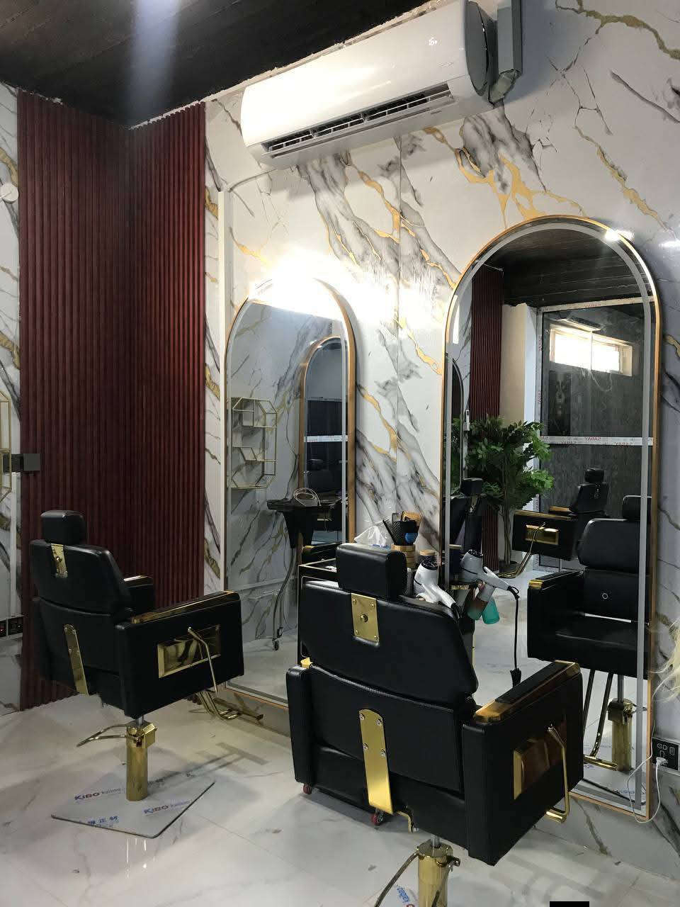 ✨🎉 عروض رأس السنة 🎉✨
تفليش ولمدة محدودة ⏰
❌ العروض ما تعاد

💆‍♀️ العرض الأول
تنظيف بشرة بجهاز الهايدروفيشل
➕ تنظيف قدم
🔥 بس بـ 25

💇‍♀️ العرض الثاني
حفافة
➕ قص شعر
➕ سشوار
🔥 بس بـ 15

💄 عرض المدعوات
ميكب مدعوة
➕ تسريحة مدعوة
➕ رموش مجاني 🎁
✨ بس بـ 25

💣 عرض تفليش
حفافة
➕ ماسكات
🔥 بس بـ 7

🖋️ التاتو بكل أنواعه
(جلسة واحدة)
✨ بس بـ 35

📍 عنوان الصالون
شارع 80 – حي العسكري
مجاور مجمع المرتضى
📞 للاستفسار والاتصال
***********
***********
✨ استقبلي السنة الجديدة بأحلى طلة 👑
🔥 الحجز محدود
🦋 العروض لمدة أسبوع واحد فقط
