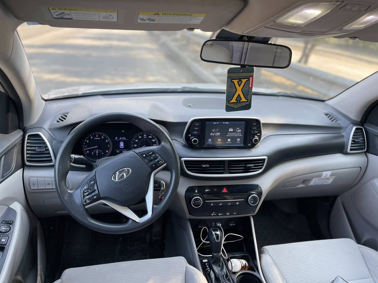 السلام عليكم / من رخصت الادمن🤍🇰🇷
توكسان 2019 رقم بغداد  تحويل مباشر 🤍🇰🇷
حادث امريكا قبق صندوق فقط 
بالعراق انصبغ البنيد اثر شخوط موحادث
صور الحادث مرفقة مع المنشور بدون ايرباك 
مكينه مامفتوحه كير مكفول 
المواصفات : شاشة كبيرة / كامرة دوارة / رادار اوتو بريك / رادار تعديل مسار / هندبريك دكمة / مود درايف / اوتو هولد / / كروس سرعة / تحكم ستيرن / مانع انزلاق / بلوتوث / اواكس / USB
السعر 150 مكاني بغداد 
***********
