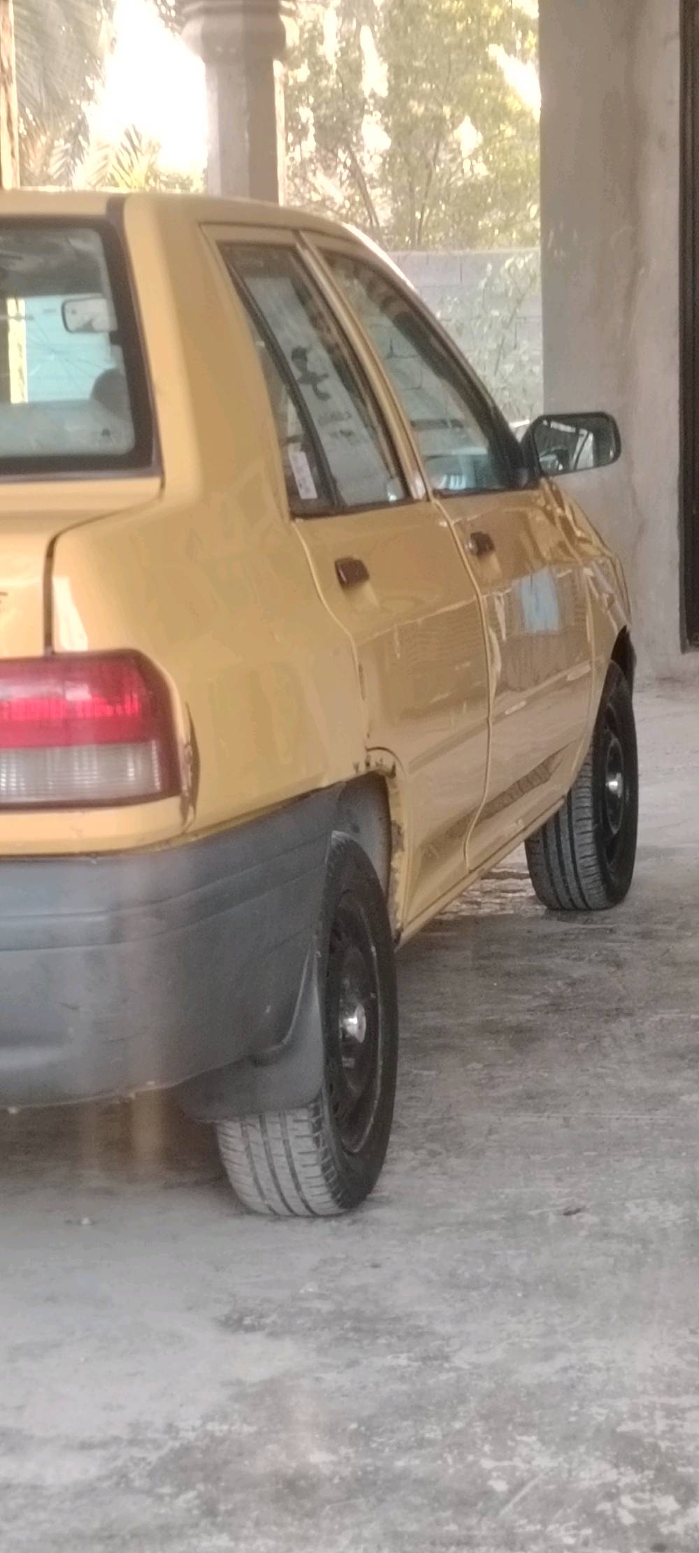 السلام عليكم سايبه للبيع موديل 15 كفاله لا ضربه ولا تبديل ولا بارد عله وضع الشركه بيه خياسات قليله رقم جديد بسمي مصفره هيئه وغرامات السعر خاص *********** 