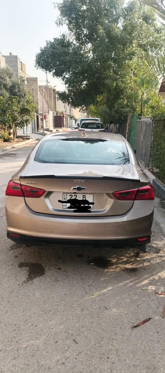 ماليبو ٢٠١٨ LT  السعر ١٠٥ وبيها مجال بسيط.. مكفول محرك  1500T ما مفتوح والكير مكفول وما مفتوح.. صدر جديد. كشنات جلد مدوشمه.. التفاصيل للحادث مع السونار بالمنشور..
بغداد 
***********
غير متواجد على الفيس
