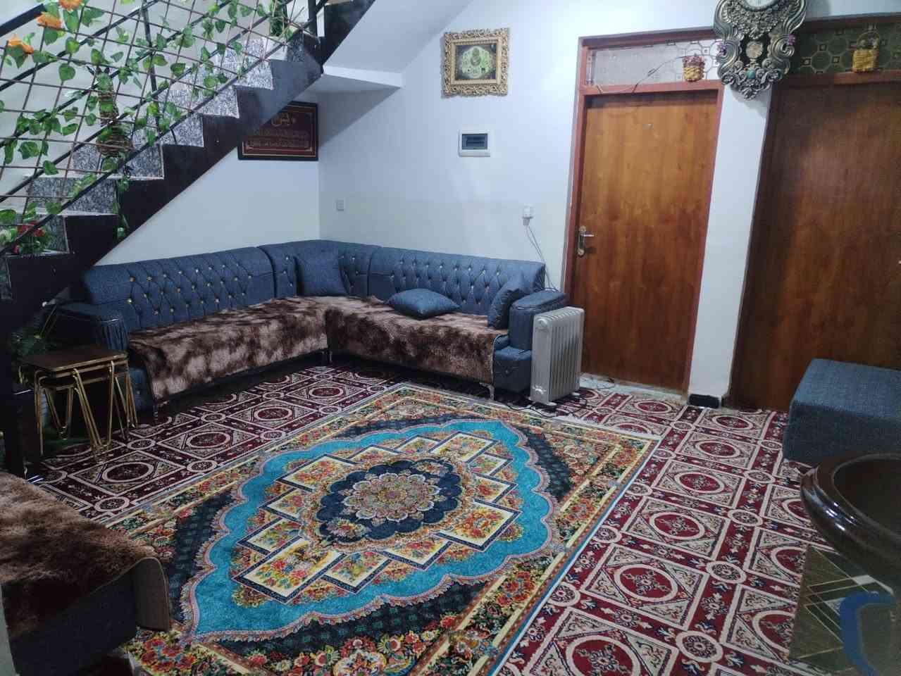 بيت للبيع – حي الدوانم
المساحة: 150 متر
شارع: 12 متر
بناء حديث ومخدوم بالكامل
تفاصيل العقار:
غرفتين نوم
سويتات
صالة واستقبال
مطبخ
حمامات
تصميم مرتب وتشطيب حديث
فول مواصفات وجاهز للسكن
موقع هادئ ومناسب للسكن العائلي
للاستفسار والتفاصيل: حصرياً لدى مكتب الهرم
علق برقم (1) أو راسلنا على الخاص
زورونا في مكتبنا: سامراء – حي الضباط الثانية مقابل شارع 2000
للتواصل: ***********
