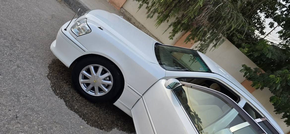 زيروو بزيروو وناشف وكيمر
بعدها بوضع اليابان وطك كارتون
لليدور مامركوب ملكه صدفي ..كصة قماره فقط.  ادوات..ادوات..
تحويرت نجف جاهزه مجهزه على اخر حبايه
كلشي باالسياره راجع بوضع الشركه.. وشرط الزيرو 
كرستال اصل دكمتين شاصي 71 ديفور الصغير وفول نعومه 4 كشنات كهرباء برده خلفيه دمام خلفي سيدي
ويل نجمه يابان اصل مع تخم تاير
متؤمه لوحات وسنويه وشغل فوق الدرجه الاولئ
اليعرف قيمة هيج سياره عليه بسبع عافيات
اما دور املزك وراكض السوك متروس وكلشي بيه
السعر 45
المكان بابل
***********
