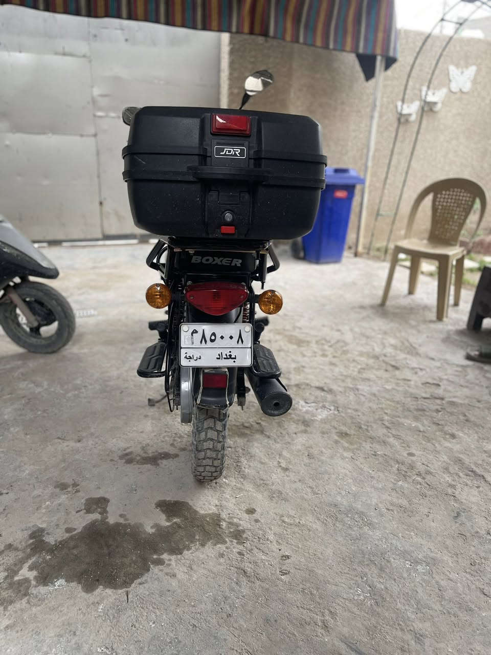 السلام عليك بوكسر ٢٠٢٣
جديد مكفوله كفاله عامه 
ماشيه ١٦ الف 
مرقمه عربي 
سنويه جديده 
سعر مليونين ٥٠٠ الف 
مكان البلديات شارع كهرباء 
***********
بيه مجال
