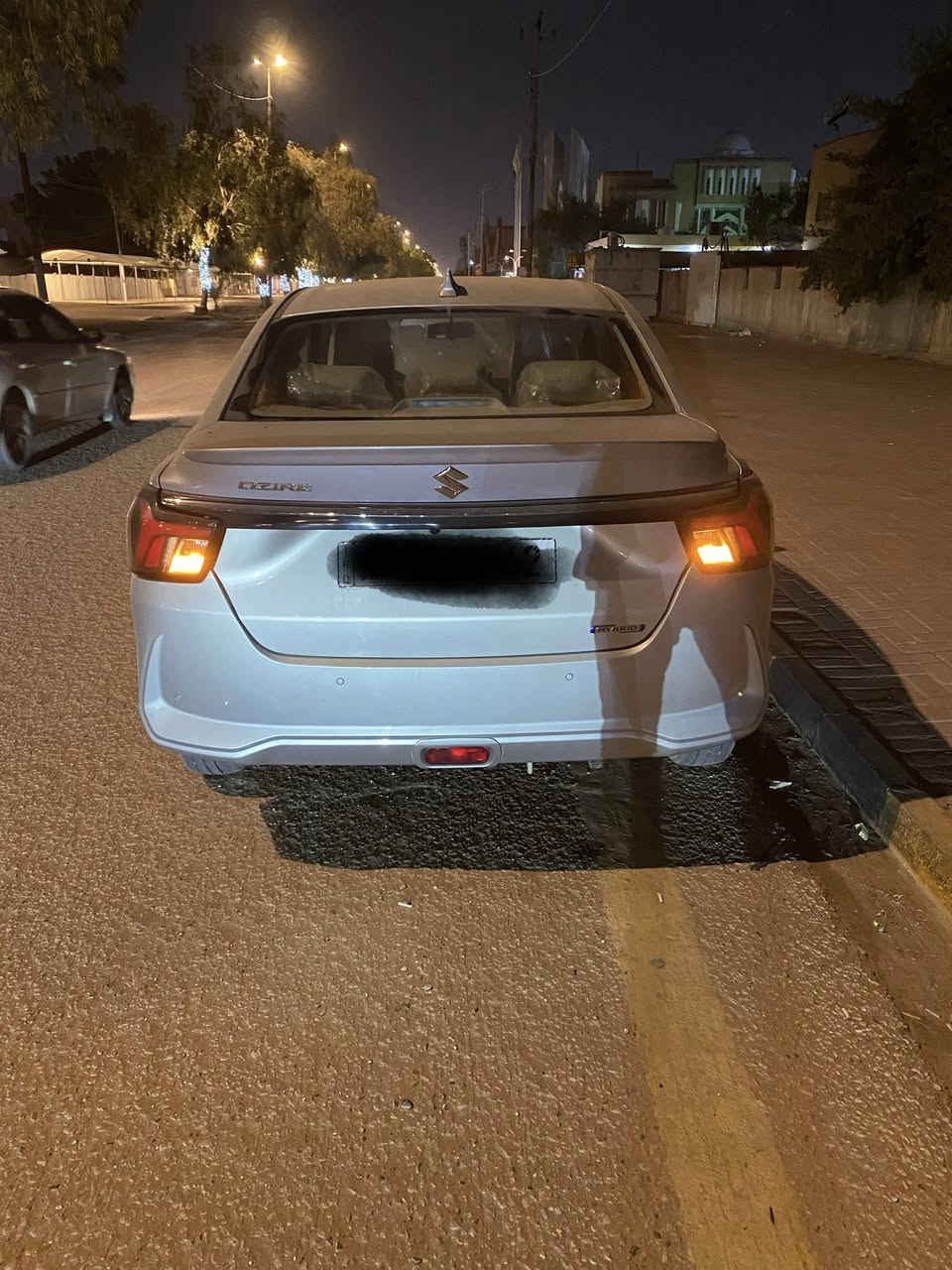 سازوكي دزاير هايبرد 2025 سلڤر 
 ماشية 7000 يعني زيرو 
سيارة نظيفة واقتصادية ولاغلطة بيها. 
ب 132 وبيها مجال بسيط


**إذا كنت صاحب هذا الإعلان وتريد حذفه لأي سبب، رجاءا أرسل رسالة إلى الدعم الفني**