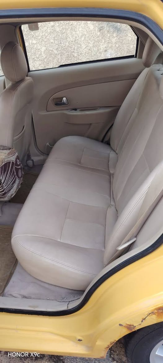 سلام عليكم شيري فلاوين 13
سياره جاهزه كير مكينه حداديه تبريد كهربائيات تشتغل مابيه ضربه بس خياس بل هلال دير سياره مصفره هيئه وغرمات مالك بل سماوه 
***********
