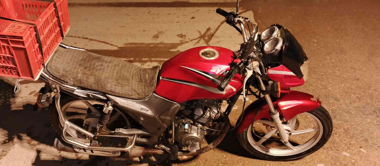 دراجه للبيع سوبر سايم نكره سلف كهربائيّة كامله اوراق كامله  موديل 2012 سعر 500 مكانها فلوجه صقلاويه اخوان اني مكلف بلنشر  ***********/***********
