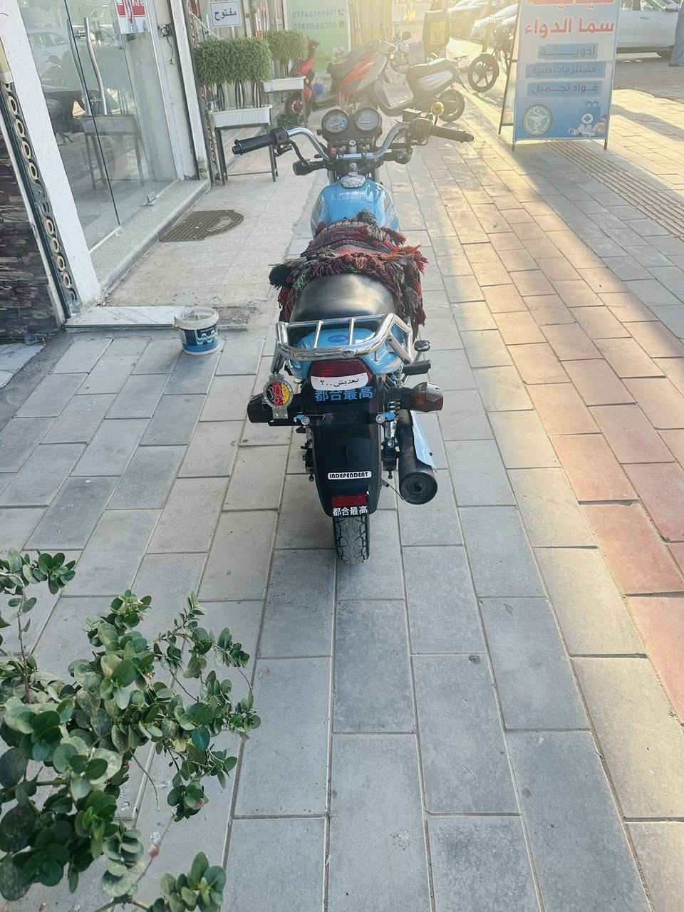 سلام عليكم دراجه دايون عضم للبيع دراجه احله من صوره موديل 23السعر مليون و300وبيه مجال ***********
