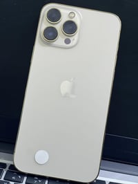 آيفون ١٢ برو ماكس • شاشة وبطارية مبدلة • نظيف 100%