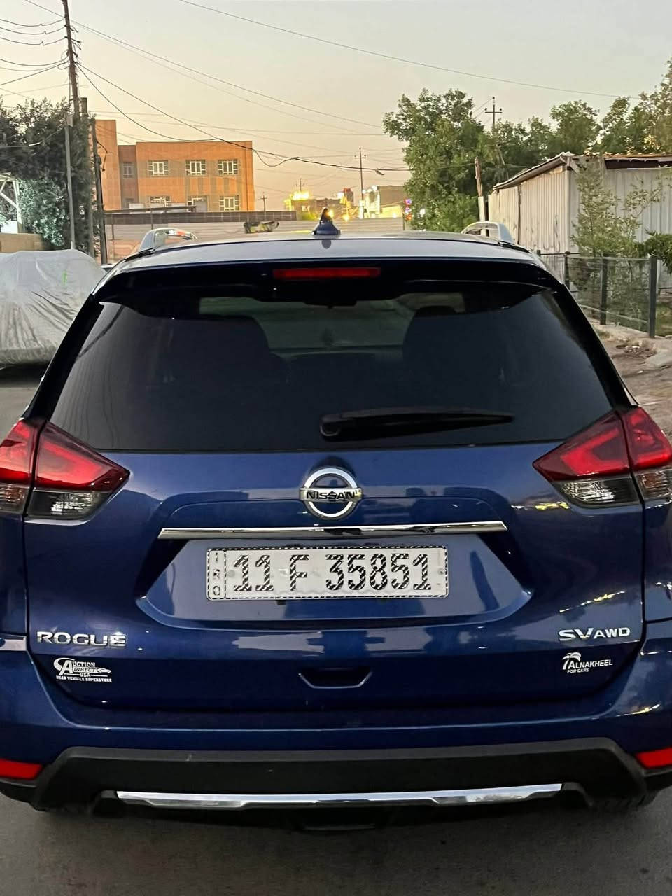 @السلام عليكم

للبيع نيسان روج SV2018وراد امريكي 

رقم بغداد بأسمي 

بصمه تشغيل عن بعد 

بصمه ابواب 

جنطه كهرباء 

شاشه كبيره 

فول تحكم ستيرن 

تبريد قطعتين 

محرك مستبدل جديد 

ادامه صدر جديد تخم تاير 

وباقي مواصفات المعروفه للSV

ملاحضه (السونر مرفق بل منشور )

السعر 108قفل قفل قفل 

مكاني بغداد حي الاعلام 

***********

***********

