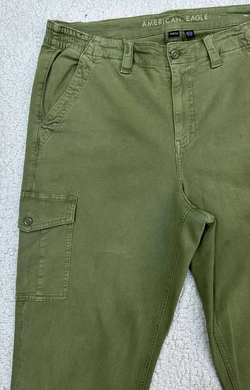 بنطرون AMERICAN EAGLE
قياس 38
الطول 103 
الحجل 21


**إذا كنت صاحب هذا الإعلان وتريد حذفه لأي سبب، رجاءا أرسل رسالة إلى الدعم الفني**