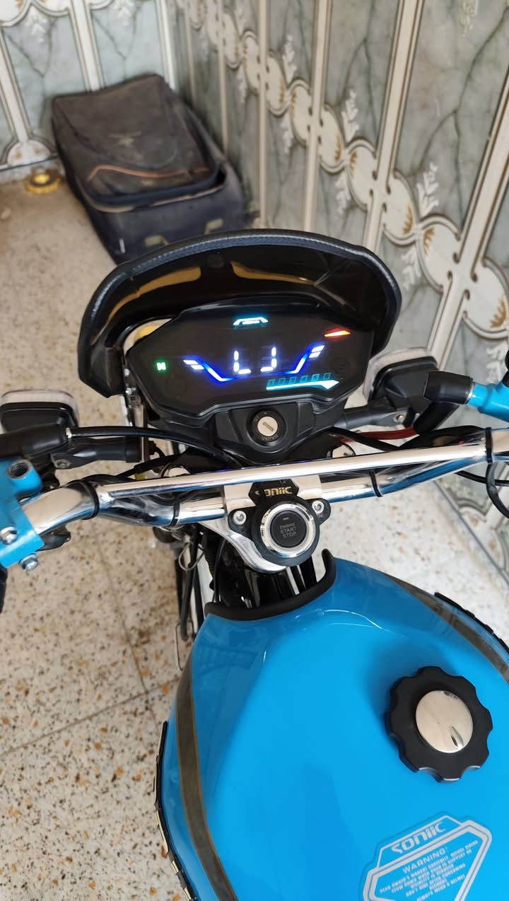 سلام عليكم  سونك موديل 26 شاصي 22.. 5كير اوراق اصولي  وكيله العارضي  دراجه مكفوله كهربائيات كله شغال ماعايزه برغي سعر خاص مكاني نجف أبو صخير ***********
