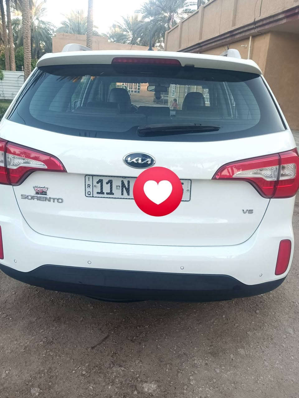 سورنتو للبيع مستعجله علا بيعها لان ماخذه سياره ثاني 2014 محدثه2015 فول مواصفات السياره بسمي رايدته ب 70بي مجال مكاني بغداد الحريه ***********
سياره مكفوله كفاله عامه
