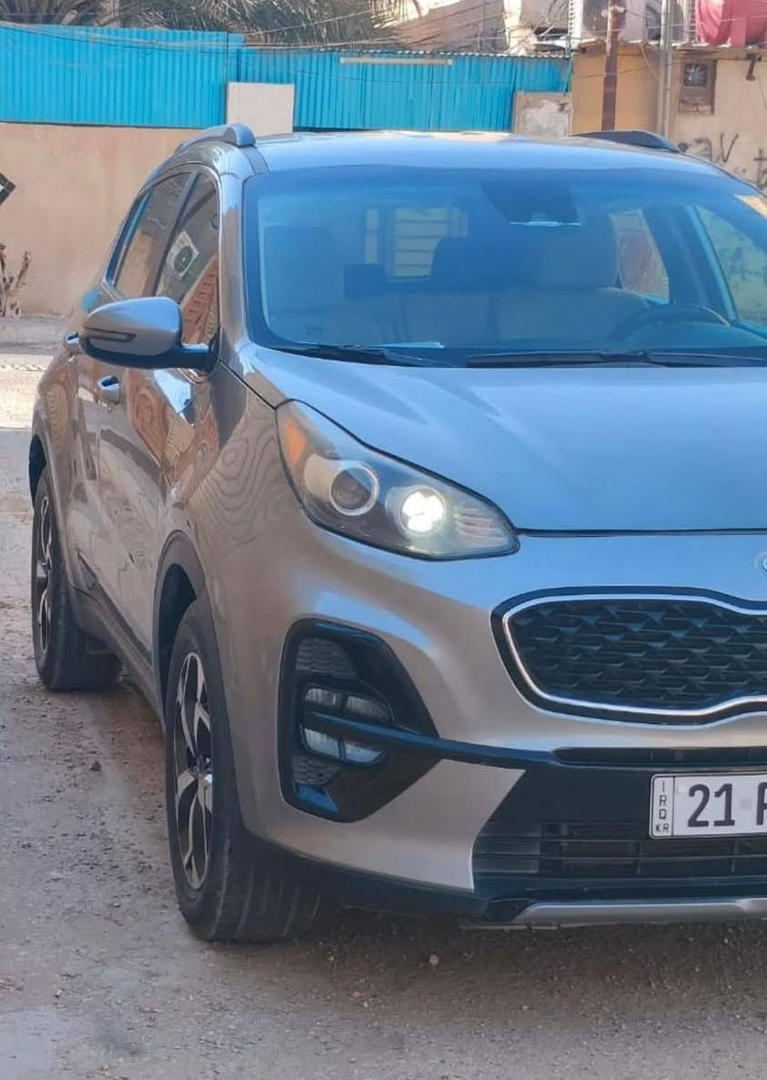 كيا سبورتج 2020 محرك :  2400
ماشيه: 100 كيلو متر حقيقي
محرك مكفول من تنقيص وتبخير ودوانز بانزين عادي 
رقم شمالي سليمانيه مميز 
حاله الايرباك:  جميع الايرباكات سليمه
شاصي لغد كله مكفول 
(السونار مرفق بلمنشور) 
المواصفات:  نص فول 
1_ اشاير بلمري
2 _ مري شفط 
3 _ تحكم استيرن 
4 _ الشاشه الكبيره 
5 _ قطعتين تبريد
6 _ مثبت سرعة
7 _ السعر مناسب اتصل وتدلل
« بعد بيه هواي مواصفات»

مكان السياره :  كربلاء المقدسة 

رقم صاحب السيارة 
***********
