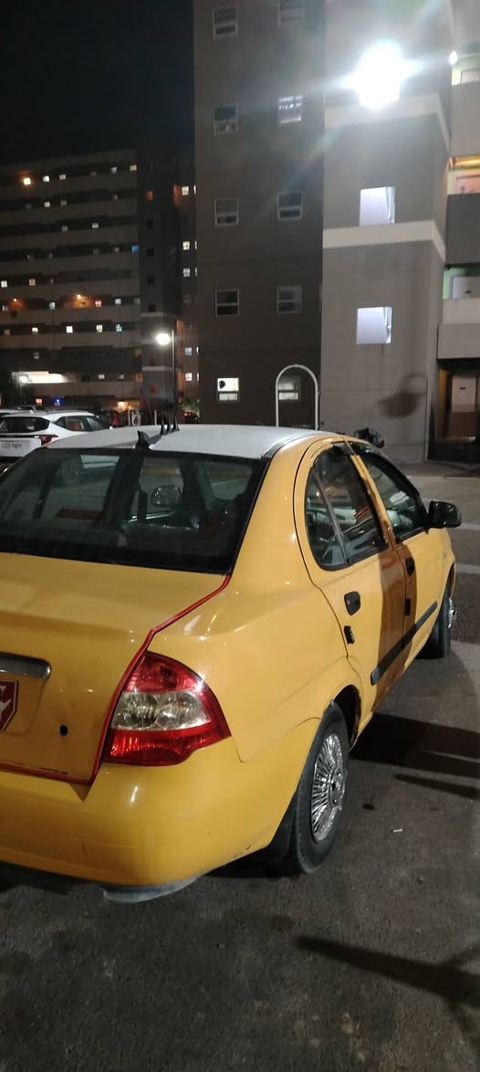 طيبة 2015 رقم انكليزي تدفئة تبريد تخم تاير جديد صدر جديد  سيارة ما ناقصهة شي 36$ بيهة مجال بصيط ***********
