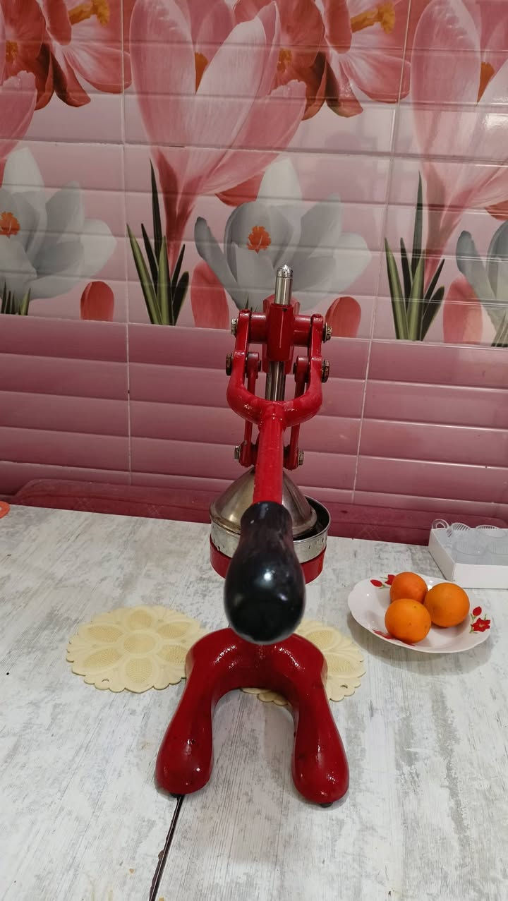 معصاره رمان وبرتقال السعر خمسه وسبعين ***********
