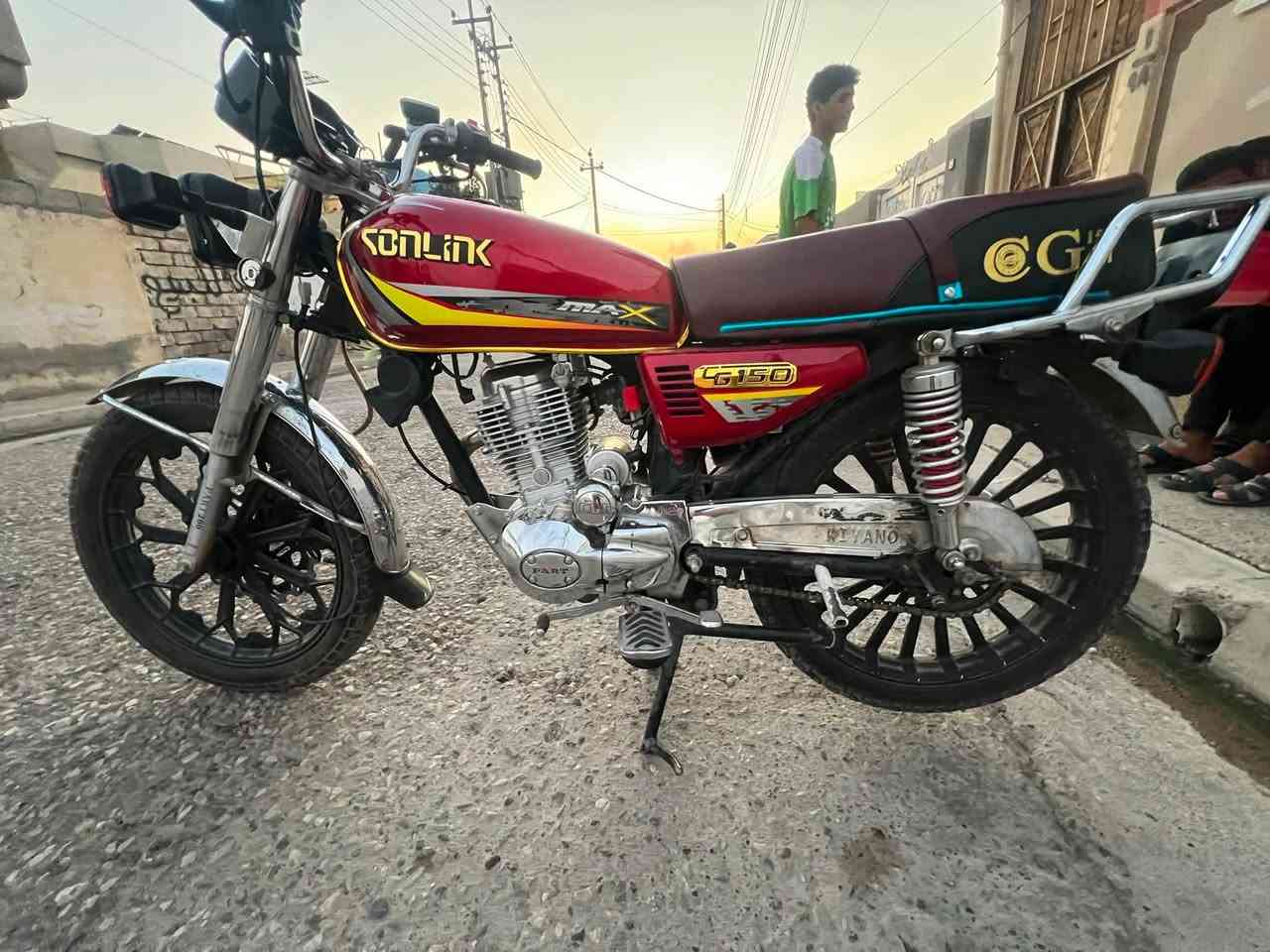 ماطور للبيع
موديل 24 
ماطور جديد 
محرك بارت 
شرط كبس 
سعر 600


**إذا كنت صاحب هذا الإعلان وتريد حذفه لأي سبب، رجاءا أرسل رسالة إلى الدعم الفني**