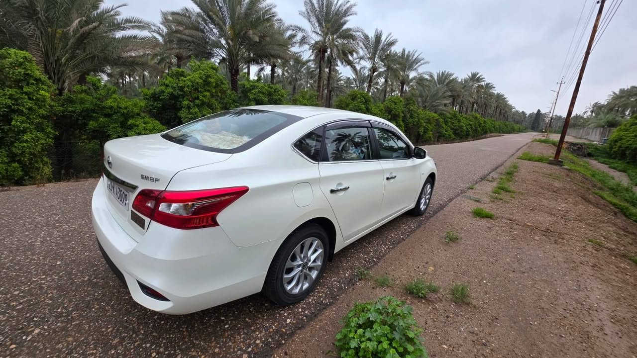 ياالله السلام عليكم للبيع
سنترا موديل 25زيرو ماشيه ١١الف
فول مواصفات تحكمات ستيرن فتحة سقف 
داخل جلد 
لايت LED
فول عدا البصمه 
سياره حلوه وجاهزه 
كفاله عامه.....
***********
مكان جزيره الخالديه
