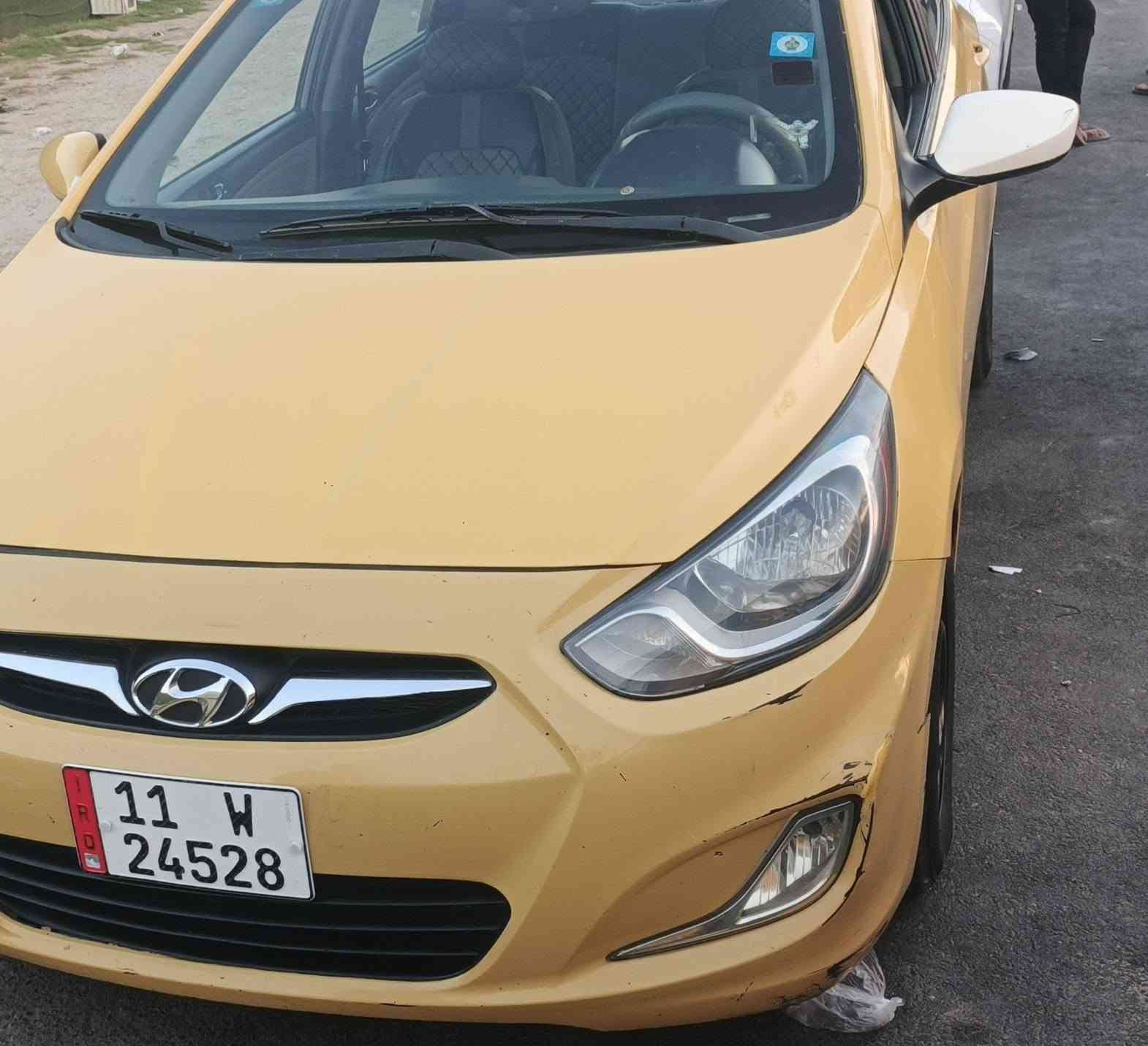 السلام عليكم
للبيع اكسنت 2013
كير مكينه كفاله عامه 
1600
تخم تاير جديد
صدر امامي خلفي جديد 
تبريد ❄️ 
السياره جاهزه من كلشي
السعر 78 
مكاني بغداد 
للستفسار 
***********
