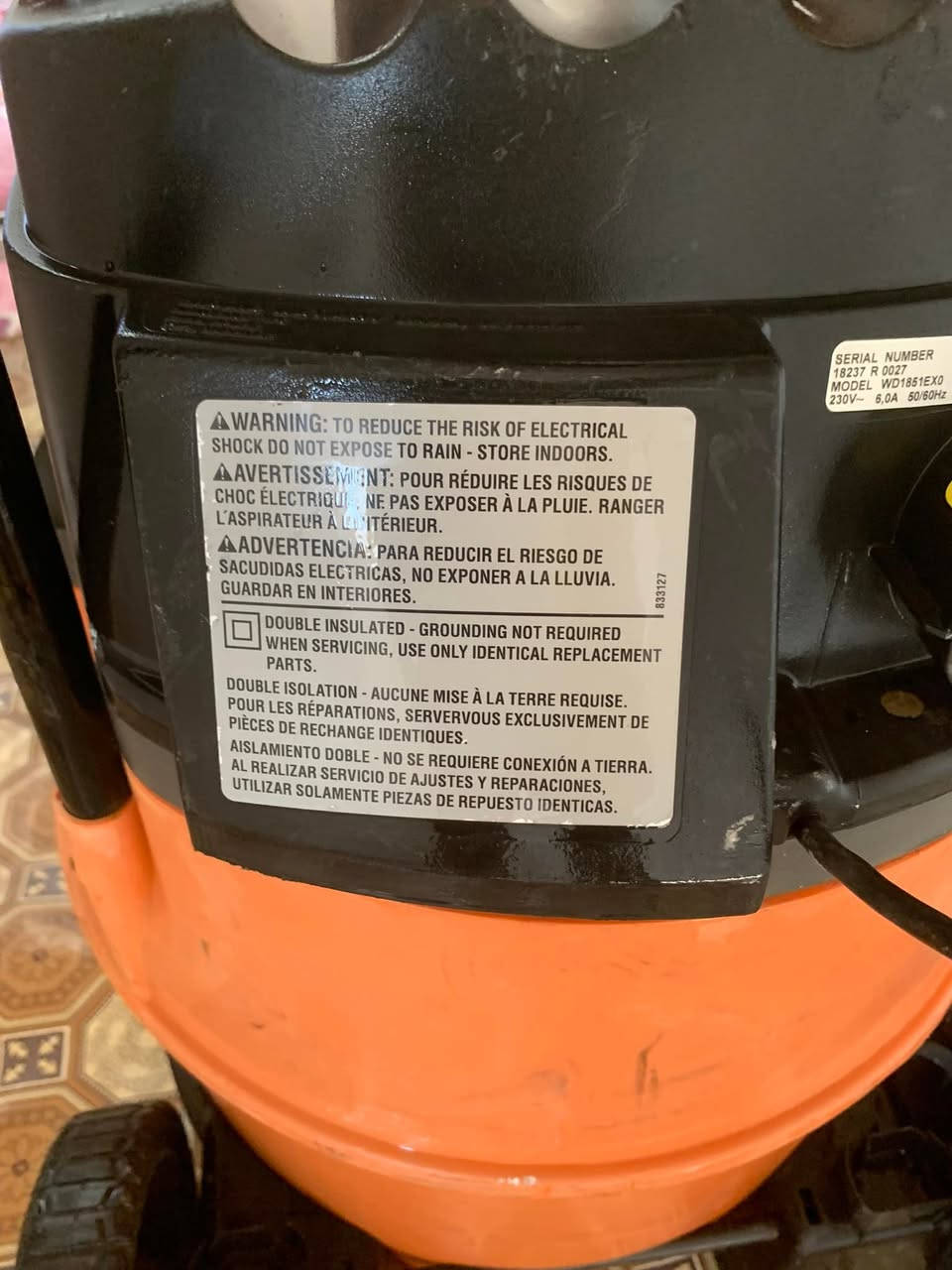 تحياتي للجميع. 
مكنسه رجد امريكي. صناعي.   جدا نضيفه.   
والقوه. لا تسولف عليه.  كامله. معه الصونده. 
كهرباء. ٢٢٠ فولت. 

السعر. ٢٥٠ الف.


**إذا كنت صاحب هذا الإعلان وتريد حذفه لأي سبب، رجاءا أرسل رسالة إلى الدعم الفني**