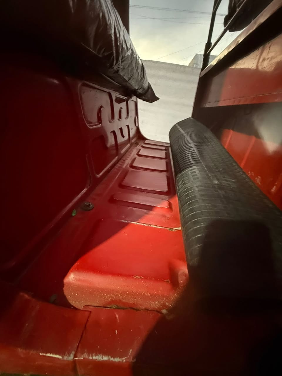 سلام عليكم تكتك موديل ٢٠١٧ كفاله عامه ماعده دوس وللعلم مامكصوصات دوس وبل حقيقه حلا من صور لا بارد ولا ضربه مكاني زعفرانيه رقم ***********
