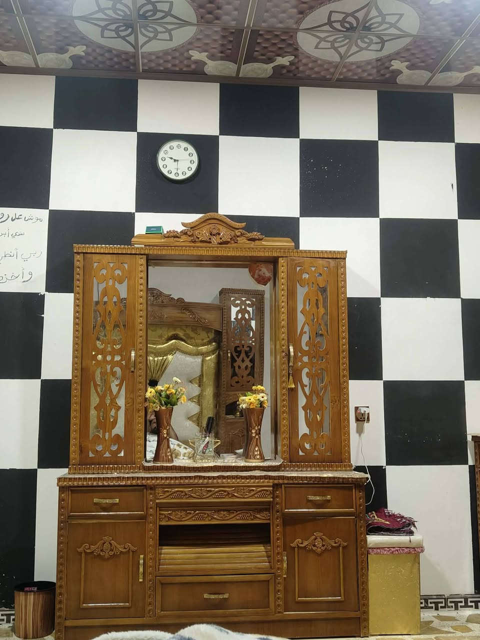 غرفه للبيع حيل نضيفه السعر 800 قفلعنوان  موصل حي البكر


**إذا كنت صاحب هذا الإعلان وتريد حذفه لأي سبب، رجاءا أرسل رسالة إلى الدعم الفني**